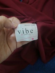 Women's Maroon Top L