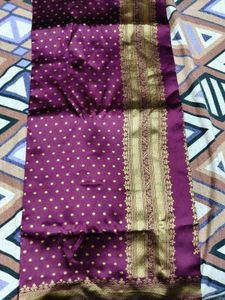 Elegant Purple Saree with Gold Polka Dots