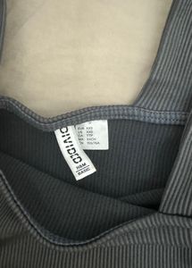H&amp;M Crop Top