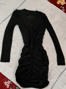 V-Neck Black Dress perfect for party bodycon dres