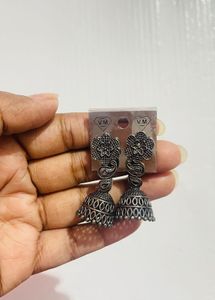 Elegant Oxidized Jhumka Earrings