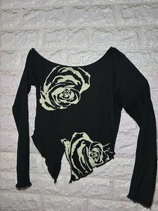 Black Rose Print Long Sleeve Top