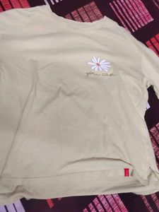 Lot of 5 Graphic T-Shirts
