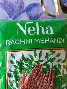 Mehndi Hath Par Yasar Per Lagane