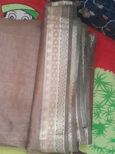 New Beautiful Saree With Blouse (Blouse Size 32 Xs