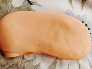 New Silicon Socks To Keep Your Feet Crack Free