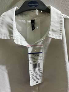 Elegant White Pleated Sleeve Top