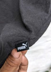 Puma Classic Logo T-Shirt
