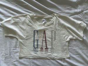 GAP Graphic Cropped T-Shirt