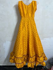 Pintresty Vibrant Yellow Ethnic Gown