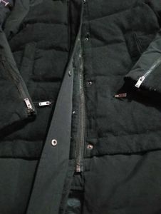 Stylish Black Quilted Winter Jacket...