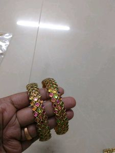 handmade Kundan Bangles (Set of 2)