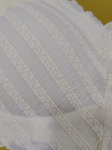 281 -- Women's Lace Trim Bra