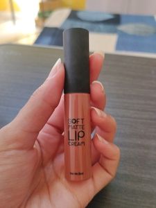 Swiss Beauty Matte Nude Liquid Lipstick