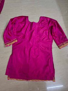 Magenta Lucknowi Gharara