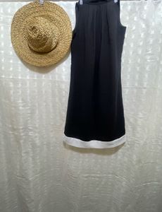 Chic Black Sleeveless Mock Neck Dress
