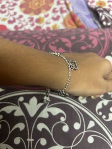 Charming Heart Chain Bracelet