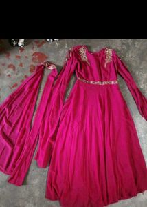Stunning Pink Ethnic Gown