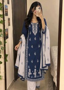 Blue Embroidered Kurta