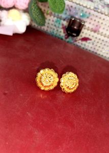 Intricate Gold Plated Floral Earrings