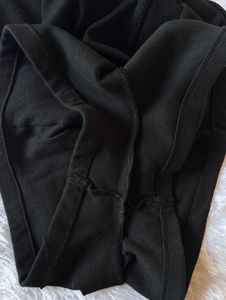 SALE💰 H&amp;M Black Ribbed Lounge Shorts