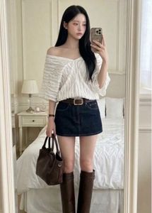Y2K. off shoulder top