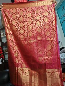 Vibrant Pinkish dual tone &amp; Gold Brocade Saree