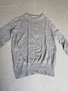 Elegant Gray Pearl Embellished Knit Sweater