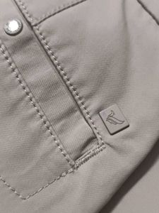 Blackberrys Men's Beige Low rise Trouser