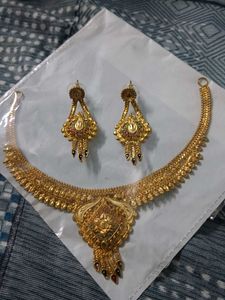 BEAUTIFUL ELEGANT JWELLERY SET