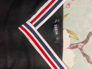 Shein Black Striped Crop Top