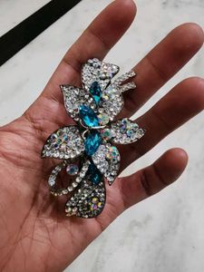 Sparkling Flower Hair Clip