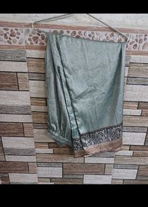 Elegant pakistani suit
