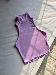 SSS - Lavender Ribbed Turtleneck Sleeveless Top