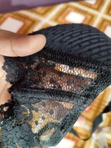 Set of 2 Bras - Black &amp; Nude