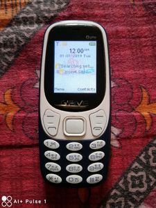 G-Five Guru Feature Phone