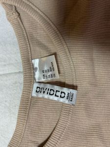 Ribbed Knit Crew Neck T-Shirt