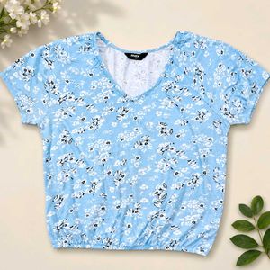 Blue Floral V-Neck Cropped Top