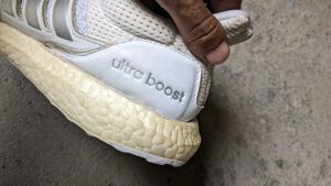 Adidas ultraboots shoes 👟