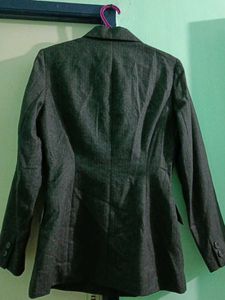 Elegant Mirelle Smart Blazer