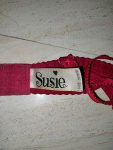 SUSIE AND EVERY DE BRA'S