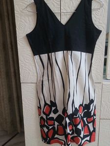 Stylish V-Neck Sleeveless Printed Dress