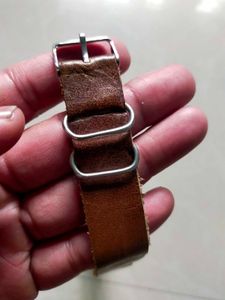 20 mm Brown Leather Watch Strap (Nato)