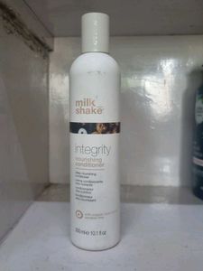 Milkshake Integrity Nourishing Conditioner