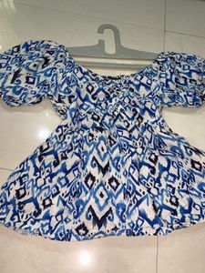 Stylish Off-Shoulder Printed Peplum Top