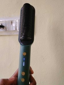 Hair straightener comb