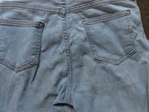 Light Wash High Waist Jeans