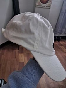 Puma White Cap (Fixed Price)