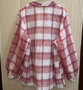 Chic Plaid Button-Up Shirt