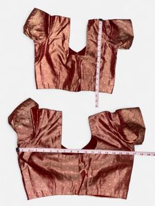 Elegant Pink Saree with Floral Motifs